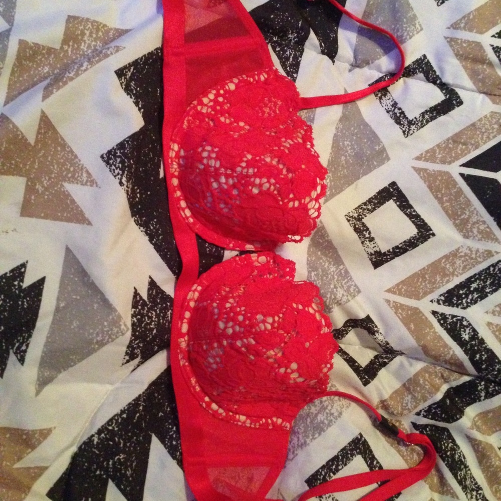 NWT Very Sexy Victoria Secret Bra